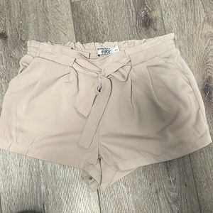 Harmony + Havoc Paper bag waist shorts.